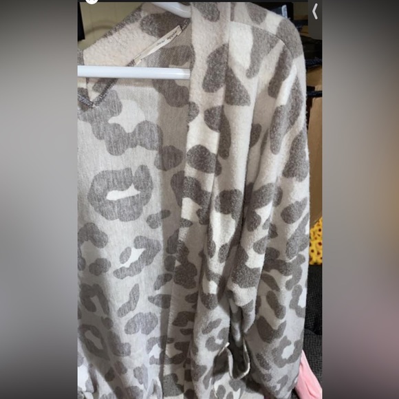 Cardigan - Picture 2 of 2